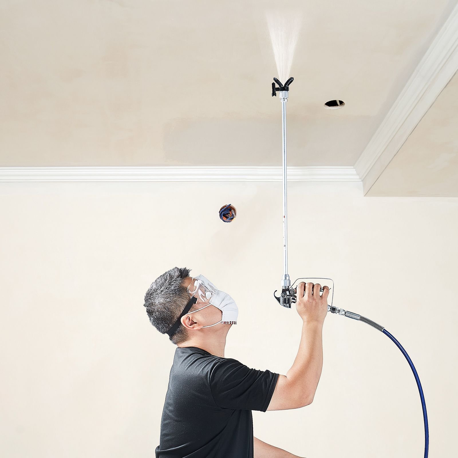 airless paint spray gun and hose kit, 3600psi high pressure paint sprayer hose set with 5 tips, 211, 315, 417, 517, 623, swivel joint airless spray gun kit with filters, hose and extension rods